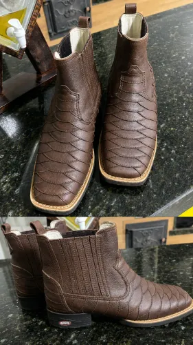 Bota Masculina tamanho 41 Couro.
