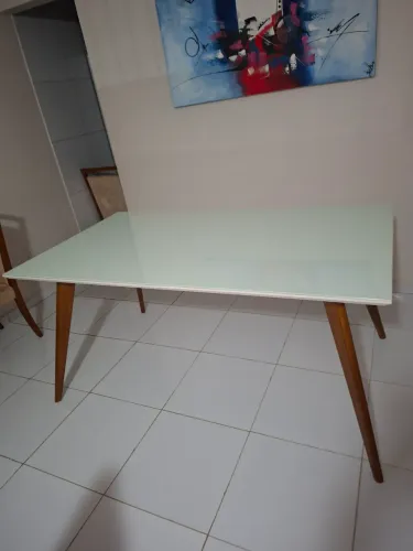 Mesa em laca