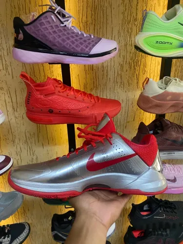 KOBE 5 PROTO - TAMANHO 47