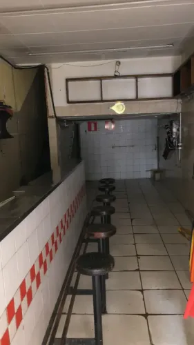 bar na rua goitacazes otima localizaçao centro de belo horizonte perto do mercado central