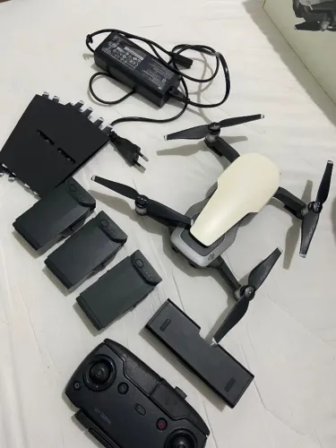 Drone DJI Mavic Air Fly More Combo 4K - Completo com 3 Baterias 