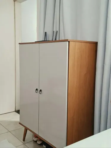 Cristaleira multiuso de duas portas (MDP) (Uberlândia MG)