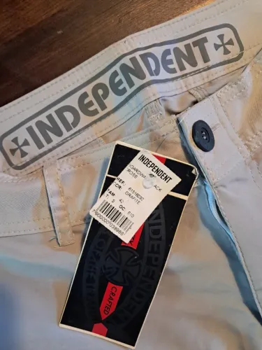 Bermuda marca Independent