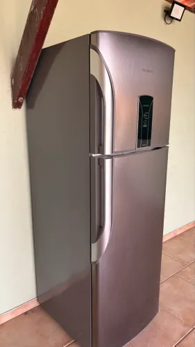 Geladeira panasonic 387 litros