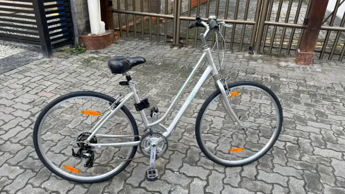 Bicicleta Urbana Giant Cypress W Feminina