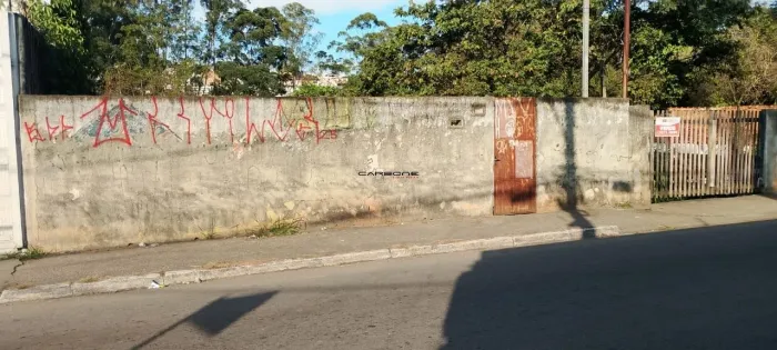 Terreno com 2342 ² em Itaquera à venda