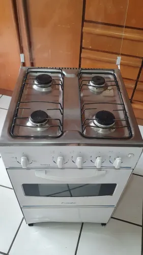 FOGÃO usado com detalhes