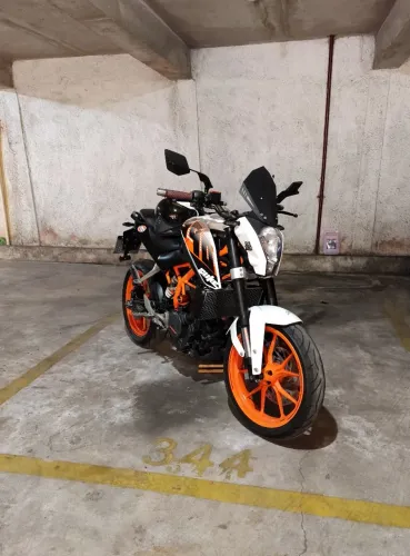 KTM Duke 390