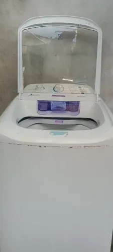 Máquina de lavar roupa Eletrolux capacidade 10,5Kg.