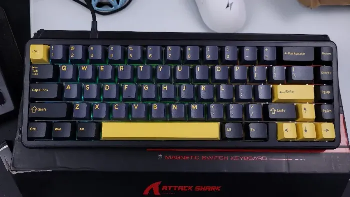 Teclado Magnético Attack Shark X65 HE NOVO + Brinde