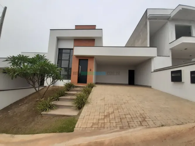 Casa em condomínio com 03 Dormitórios (3 suítes) - Bongue - Piracicaba