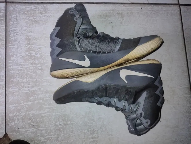 Tênis Nike