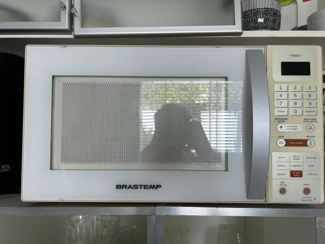 Micro-ondas Brastemp 30L | Para Conserto ou Peças | 127V