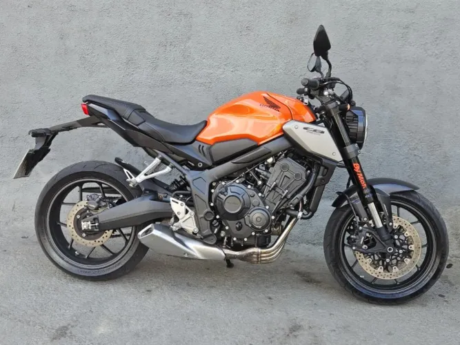 HONDA CB 650R 2024