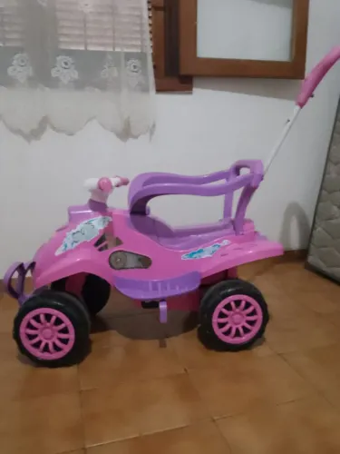 Motinha calestia rosa