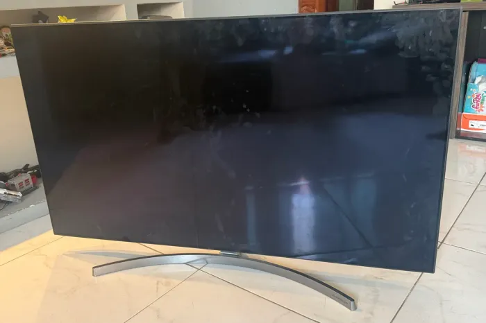 TV LG Nano Cell 55? com Display Quebrado