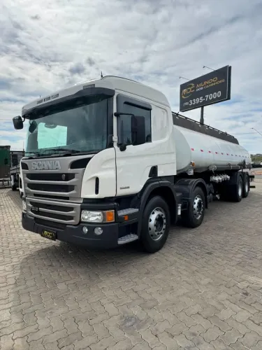 SCANIA P 310 8x2 2014 TANQUE 20 MIL LITROS