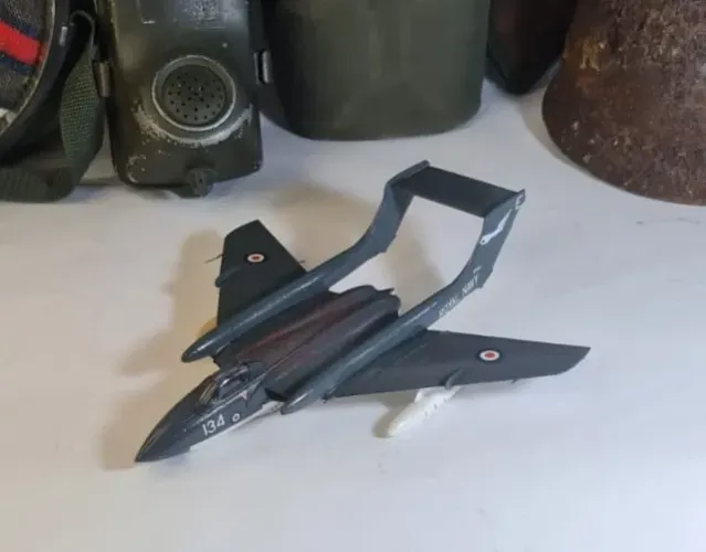 Miniatura Caça De Havilland Sea Vixen FAW.2 1:72 Deagostini No EstadoDescrição do Anúncio: