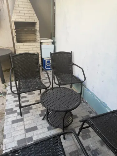 Vende -se jogo de cadeiras