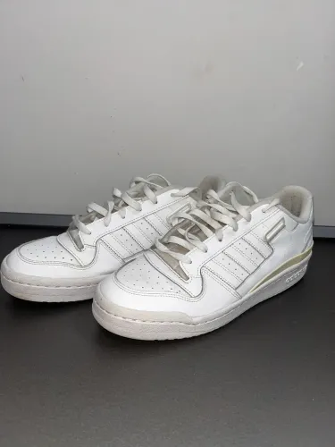 Tênis Adidas Forum Low branco Tamanho 42