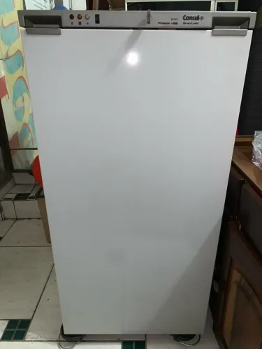 Freezer Vertical Cônsul Gran Luxo 230l