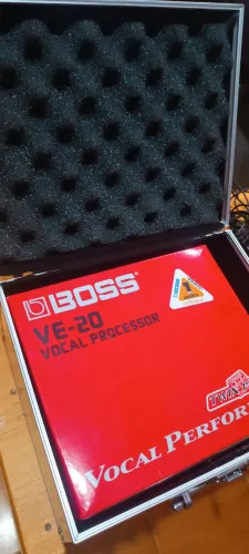 Pedal de voz Boss VE 20