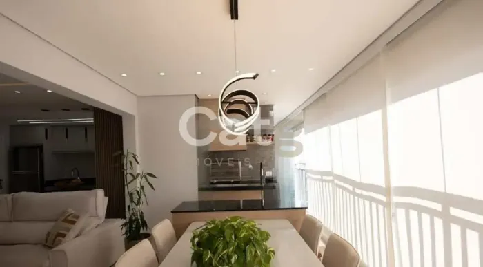 Apartamento para aluguel com 110m² e 3 quartos.