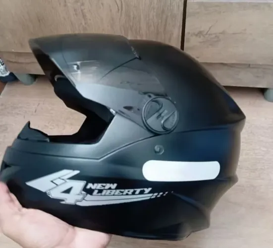 Capacete pro Tok Novo na Caixa - Viseira Fumê.