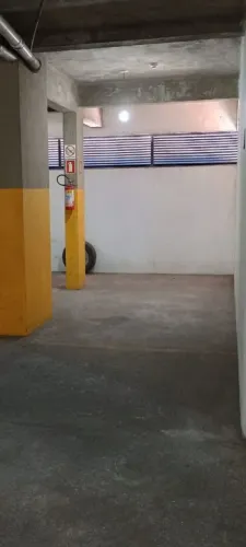 VAGA DE GARAGEM DE BARBADA