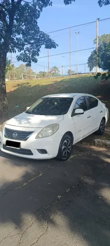 Nissan Versa SV 1.6 16V Flex Fuel 4P Mec. 2013