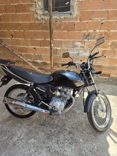 Fan 125, unico Dono, Nunca abriu o motor