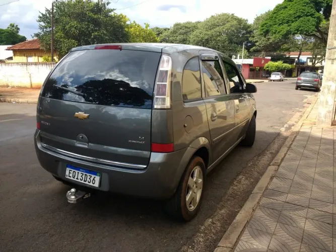 Chevrolet Meriva Maxx 1.4 MPFI 8V Econoflex 5P 2011