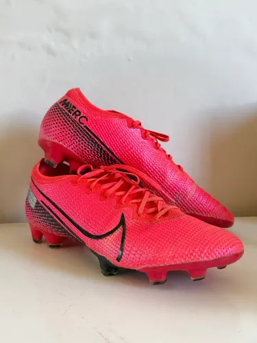 Chuteira Nike Mercurial Vapor 13 Original 42BR