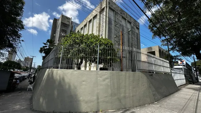 Prédio Comercial à venda, 3.200 m² por R$ 8.000.000,00 - Bairro dos Estados - João Pessoa/
