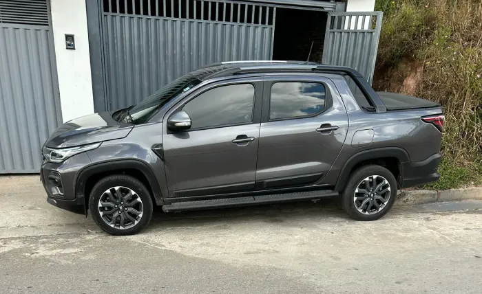 Fiat Strada Ultra 1.0 Flex Turbo CD Aut. 2025