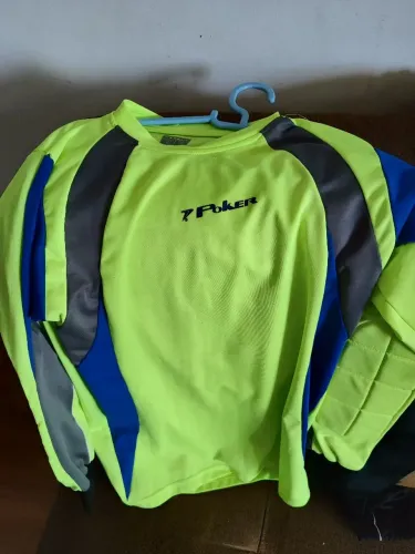 Roupa de goleiro - R$50,00 cada peça