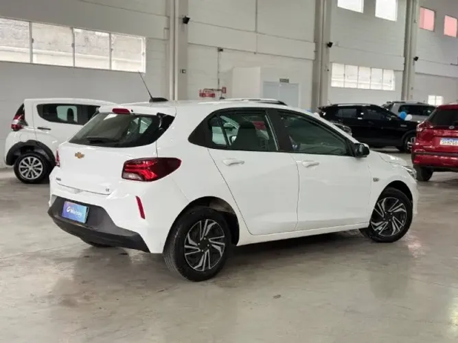 Chevrolet Onix Hatch LT 1.0 12V Flex Mec. 4P 2024