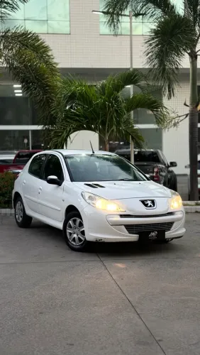 Peugeot 207 XR 1.4 Flex 8V 5P 2012