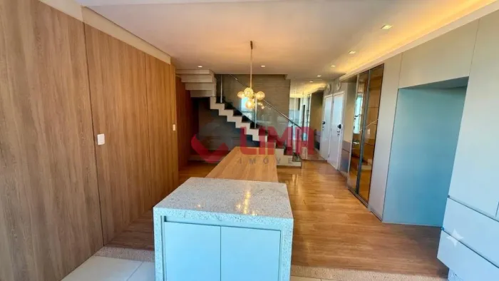 Apartamento Duplex para venda com 136 m² e 3 quartos em Jardim Contorno, Bauru - SP