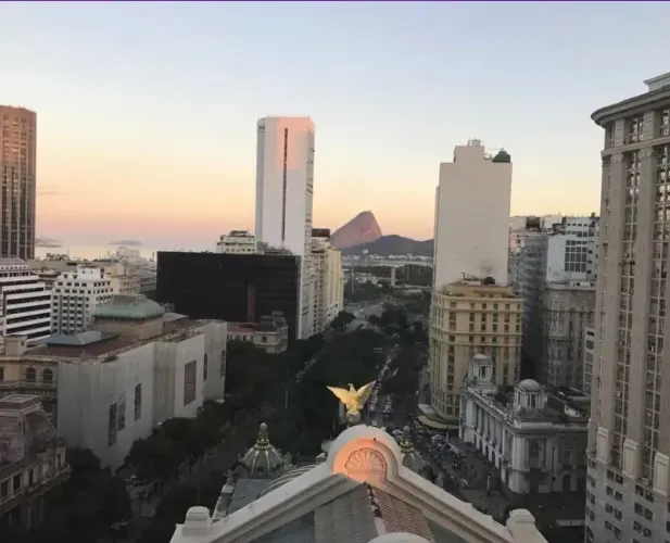 Sala/Conjunto para venda possui 250 metros quadrados em Centro - Rio de Janeiro - Rio de J
