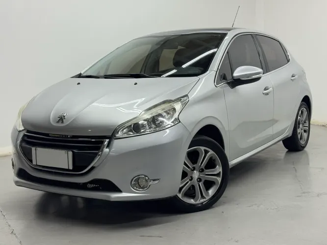 Peugeot 208 Griffe 1.6 Flex 16V 5P Mec. 2016