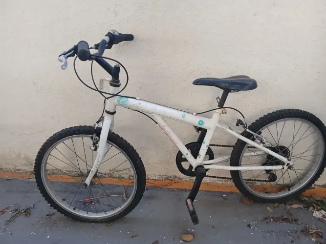 Bicicleta Caloi aroma 20