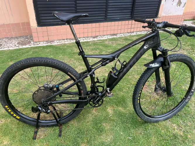 Bike Specialized Comp Full Carbon 