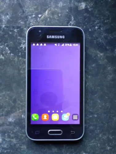 Celular Samsung J1 Mini
