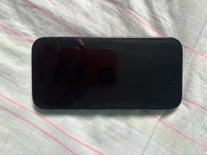 iPhone 16 único dono