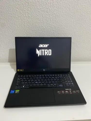 Notebook Acer Nitro V15 (ANV15-51-73B9)