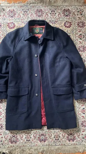 London Jacket - Casaco em lã batida com detalhe nas mangas