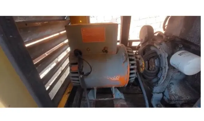GERADOR 17 KVa - Trifásico