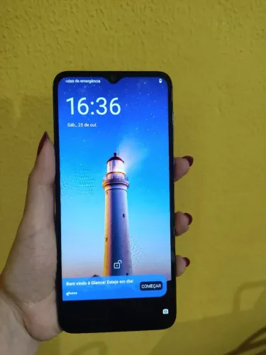 Vendo Motorola E13 em ótimo estado 