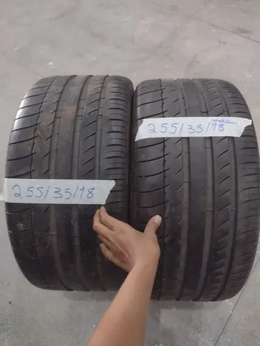 Pneus 255/35/18 Michelin seminovos